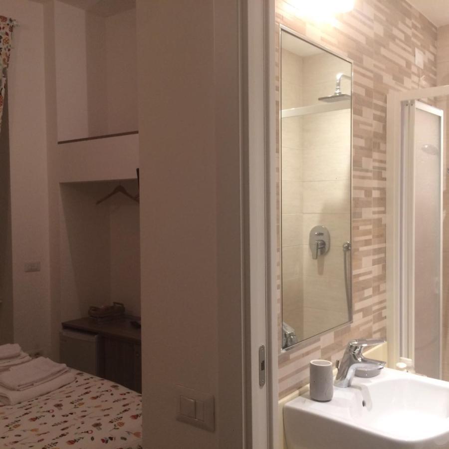 B&B Via Fontana Milano Eksteriør billede