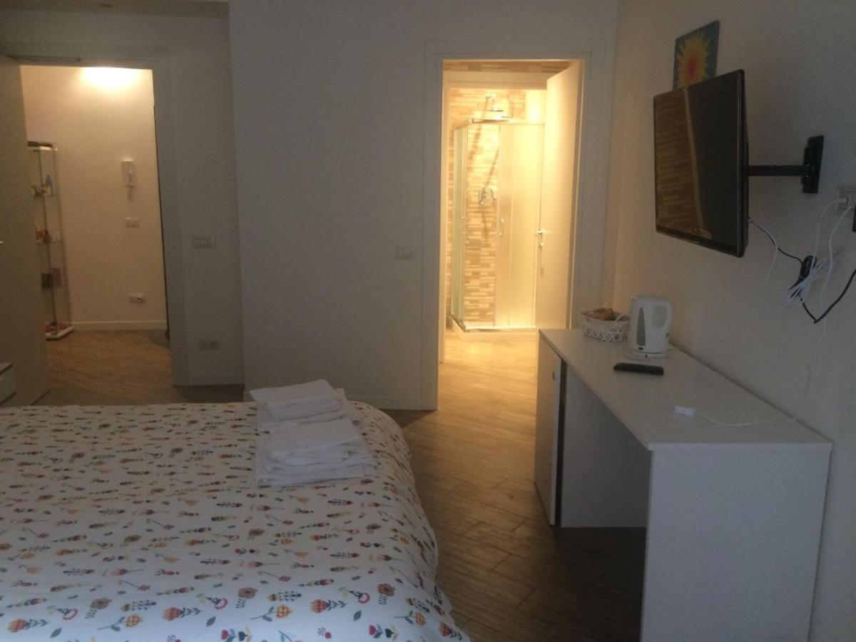 B&B Via Fontana Milano Eksteriør billede