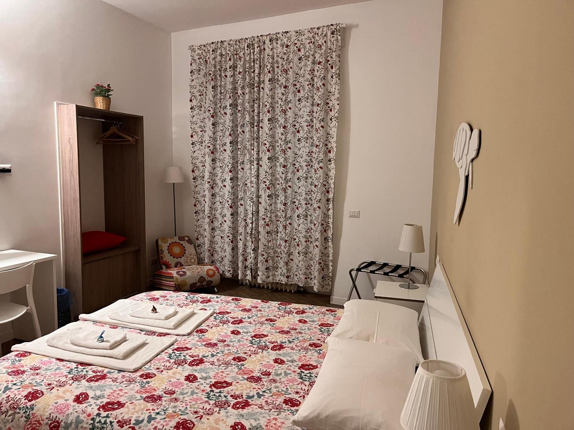 B&B Via Fontana Milano Eksteriør billede