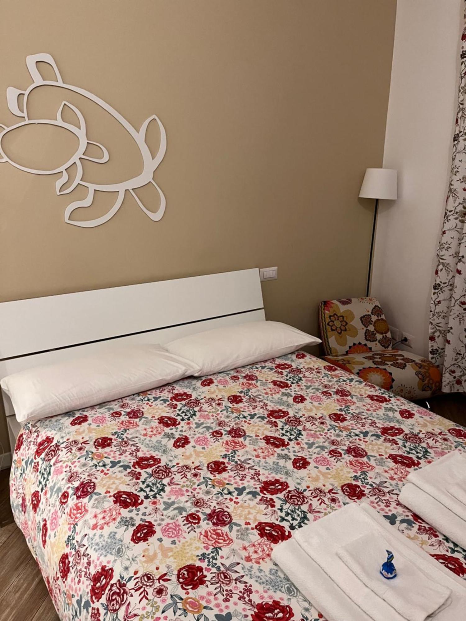 B&B Via Fontana Milano Eksteriør billede
